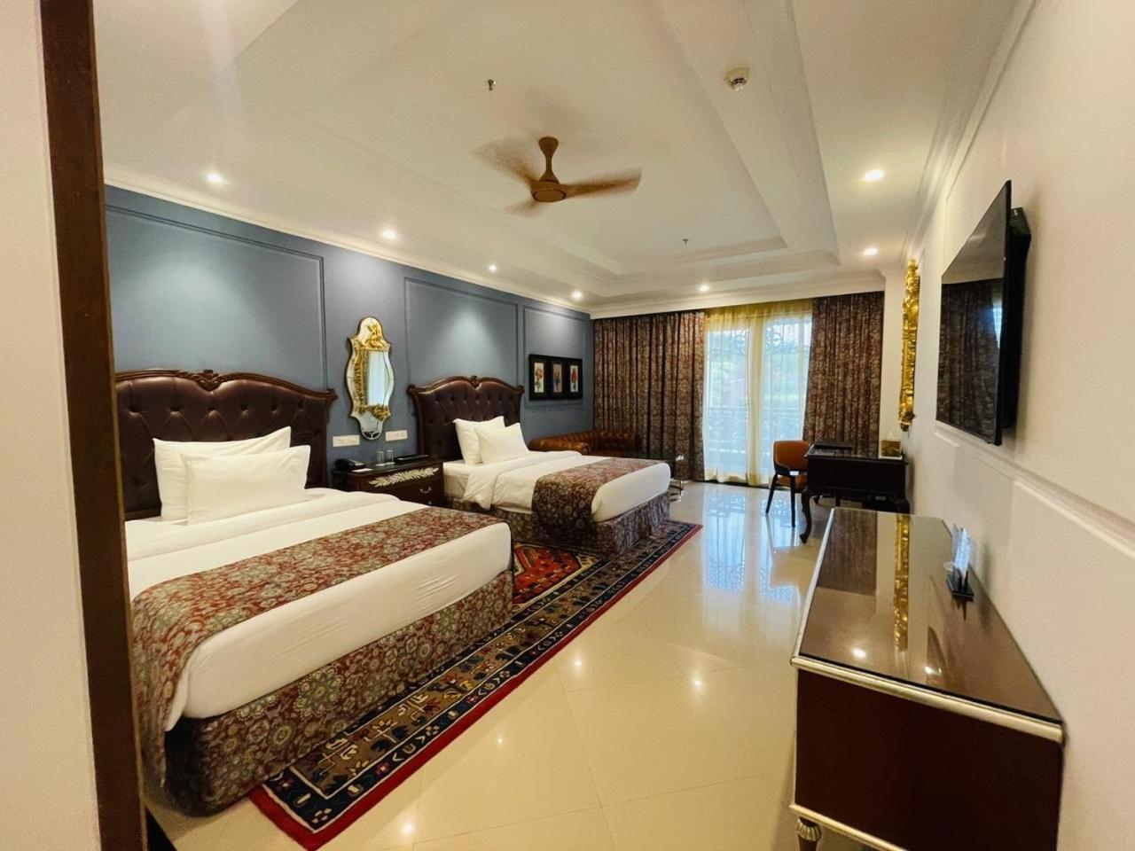 Mayfair Palm Beach Resort Gopālpur 外观 照片