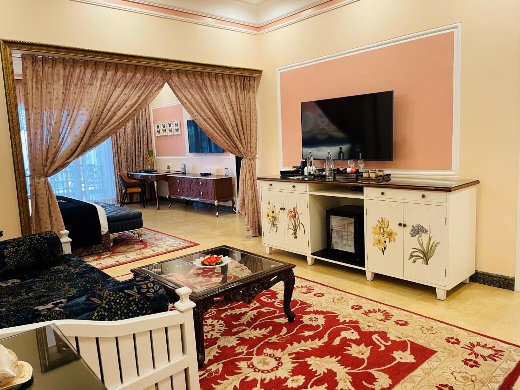 Mayfair Palm Beach Resort Gopālpur 外观 照片