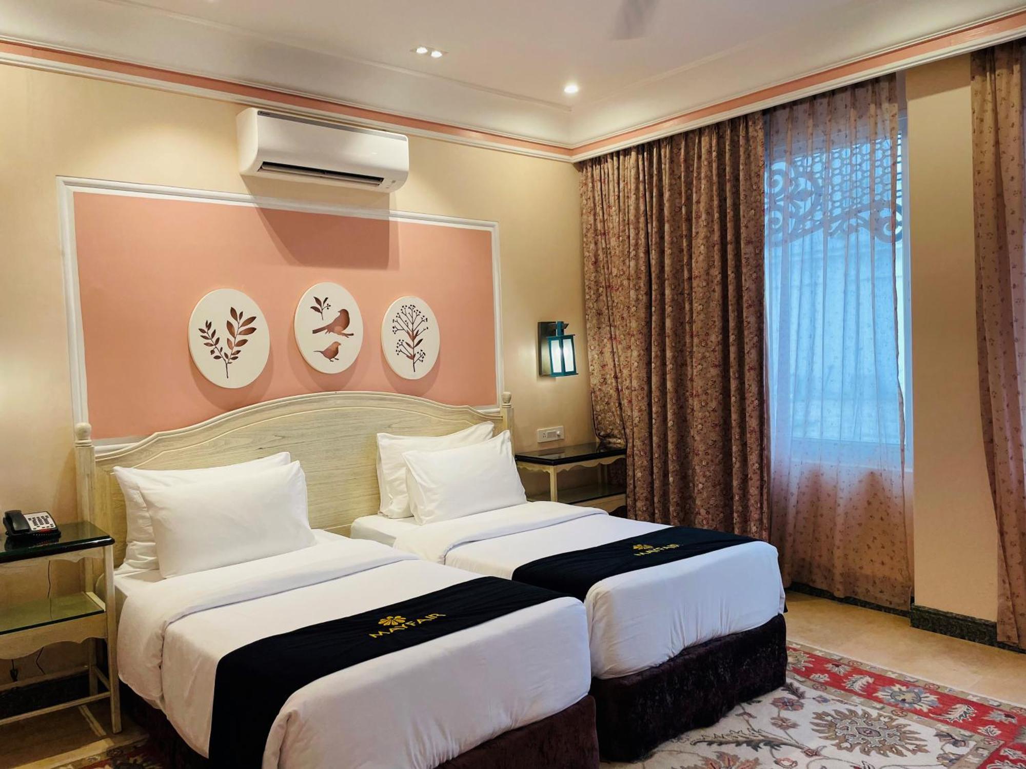 Mayfair Palm Beach Resort Gopālpur 外观 照片