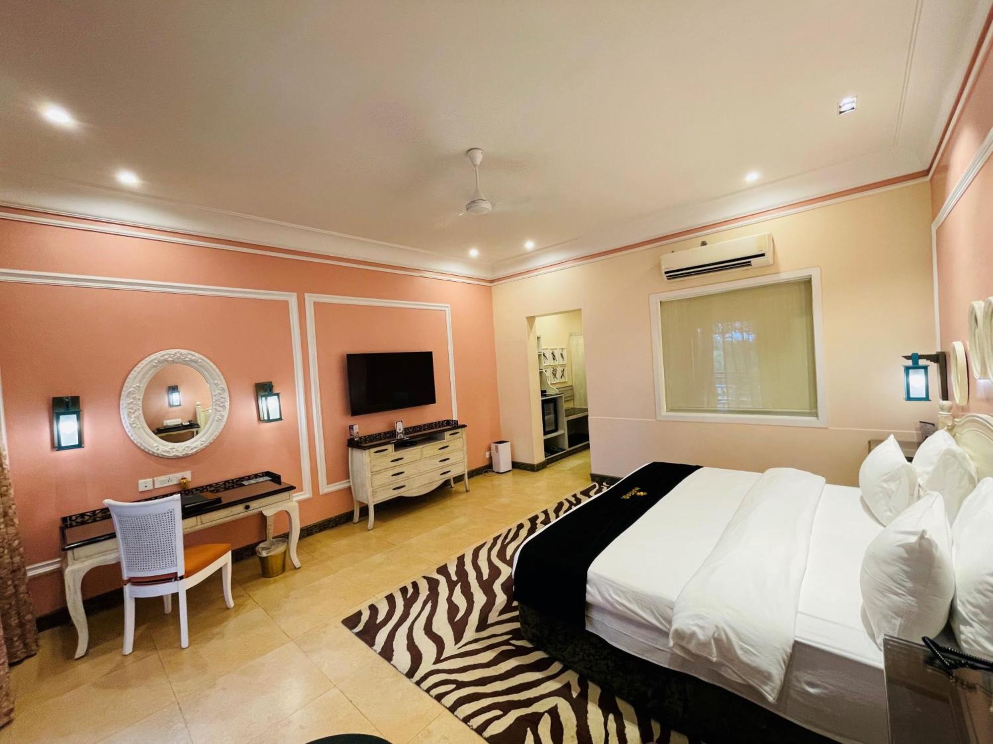 Mayfair Palm Beach Resort Gopālpur 外观 照片