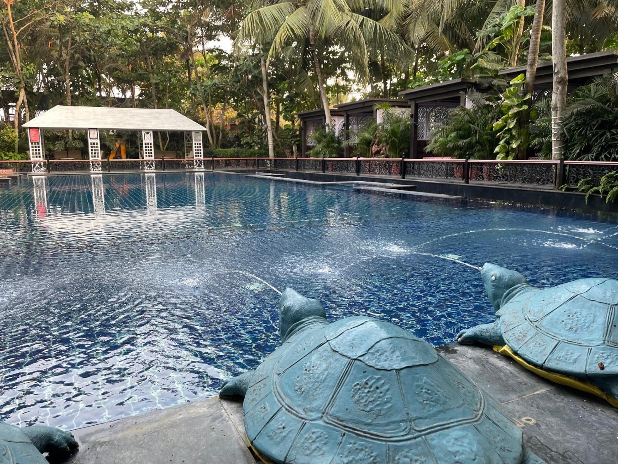 Mayfair Palm Beach Resort Gopālpur 外观 照片