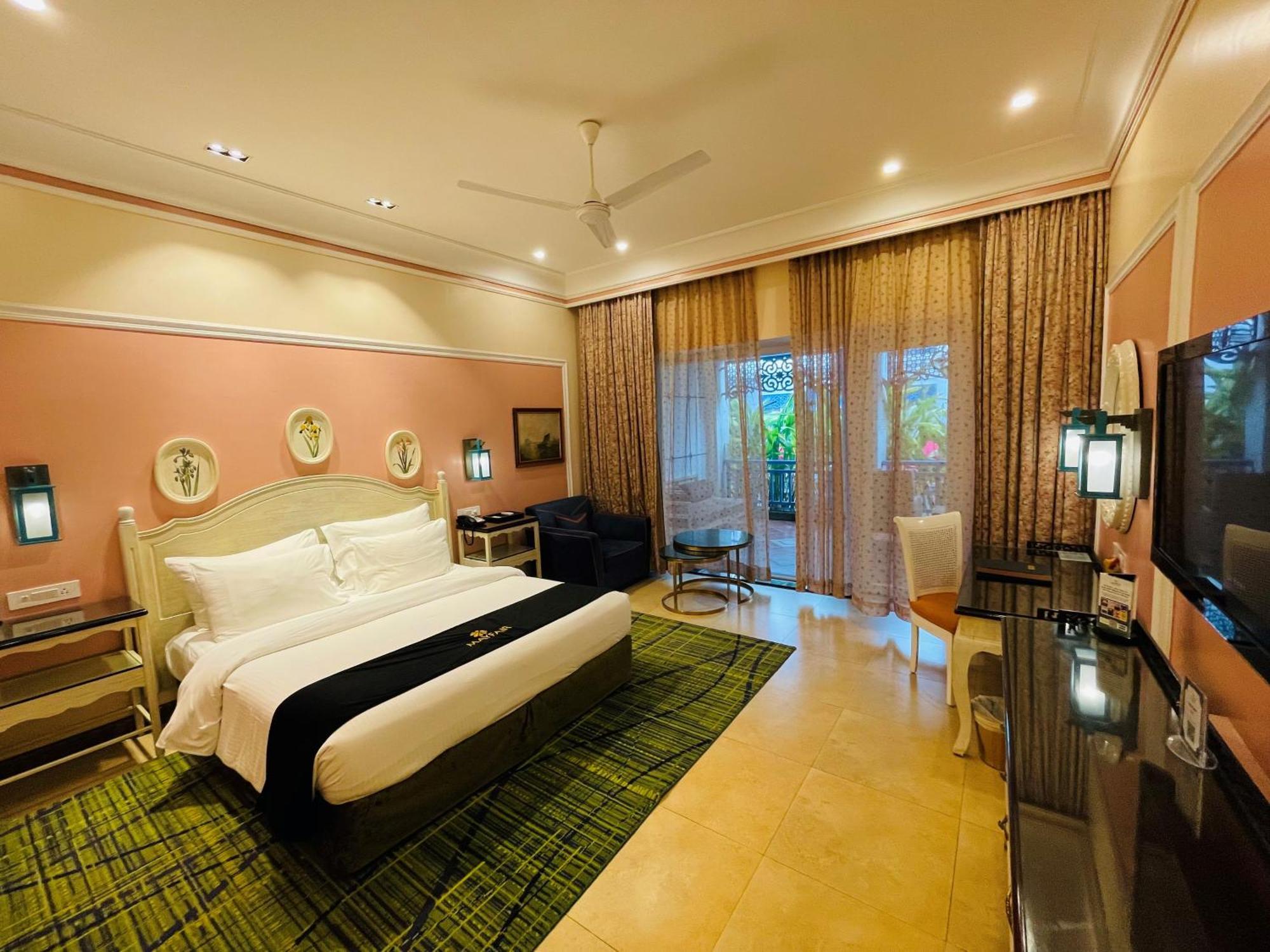 Mayfair Palm Beach Resort Gopālpur 外观 照片