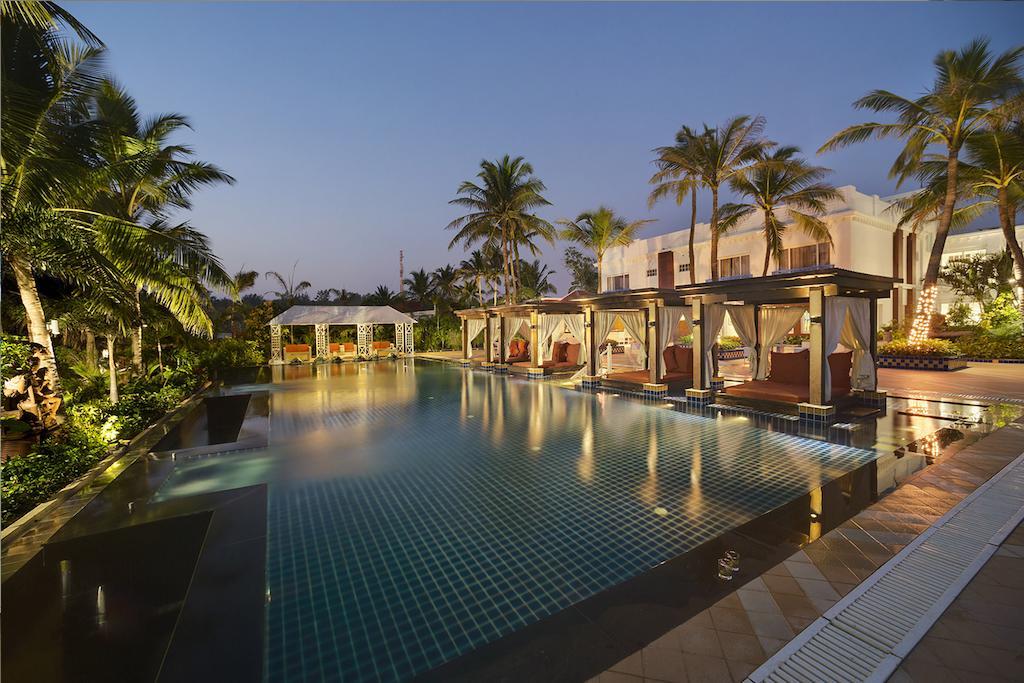 Mayfair Palm Beach Resort Gopālpur 外观 照片